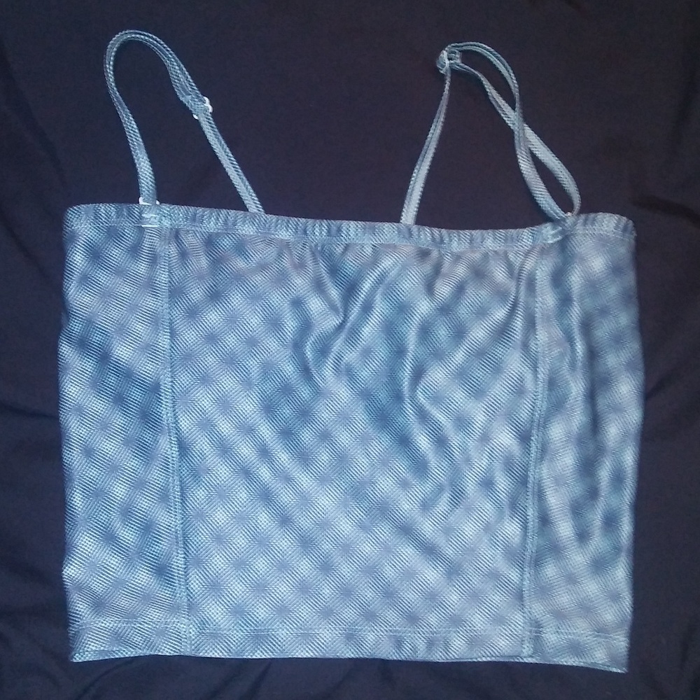 GUC Nike Dri Fit Swim Top Medium